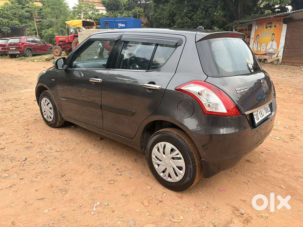 Maruti Suzuki Swift Vxi With Abs, 2017, Petrol
