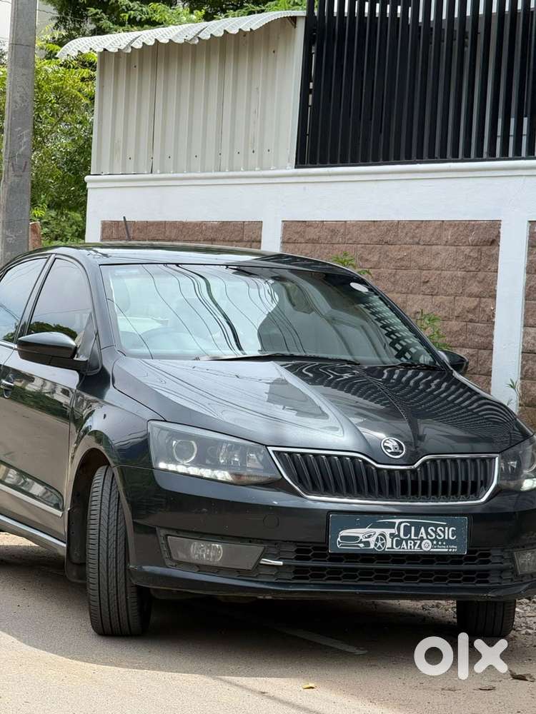 Skoda Rapid 1.0 Style At, 2021, Petrol