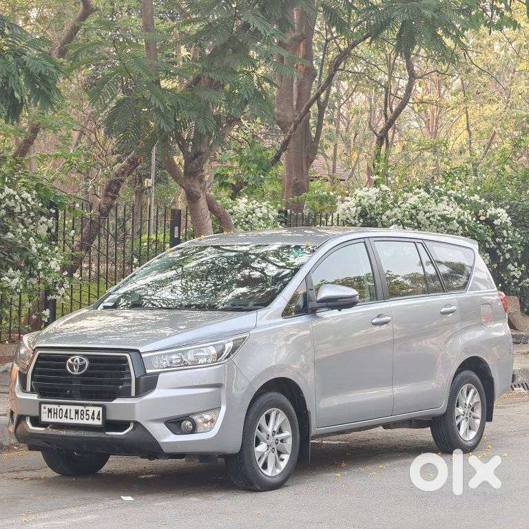Toyota Innova Crysta 2.4 G Mt 7 Str, 2023, Diesel