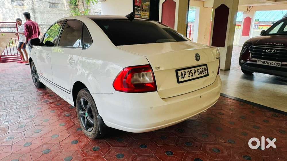 Skoda Rapid Diesel 2012