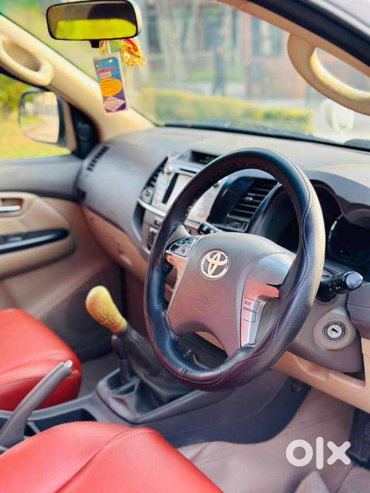 Toyota Fortuner 3.0 4x4 Manual, 2012, Diesel