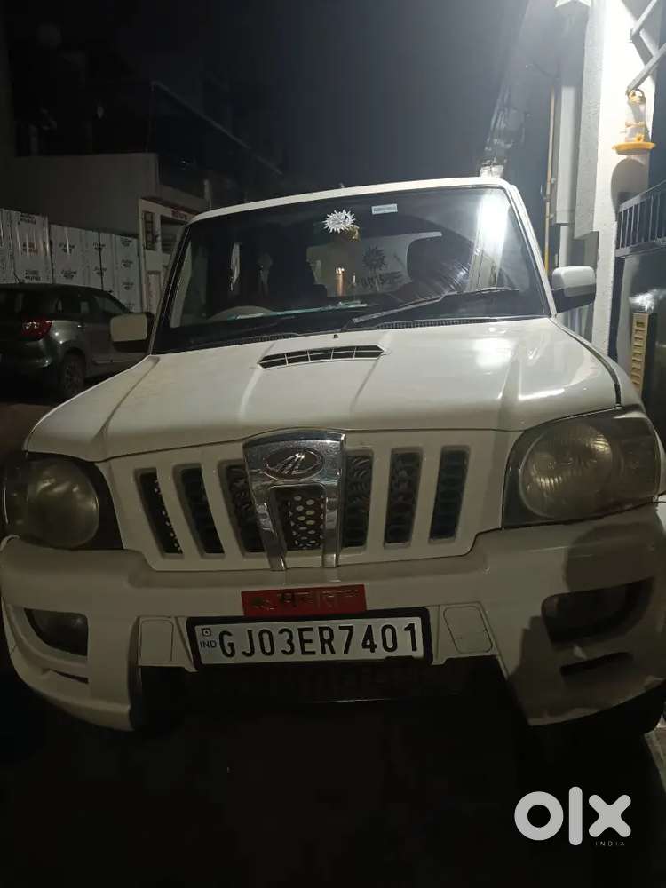 Mahindra Scorpio Diesel 2013 मनुअल