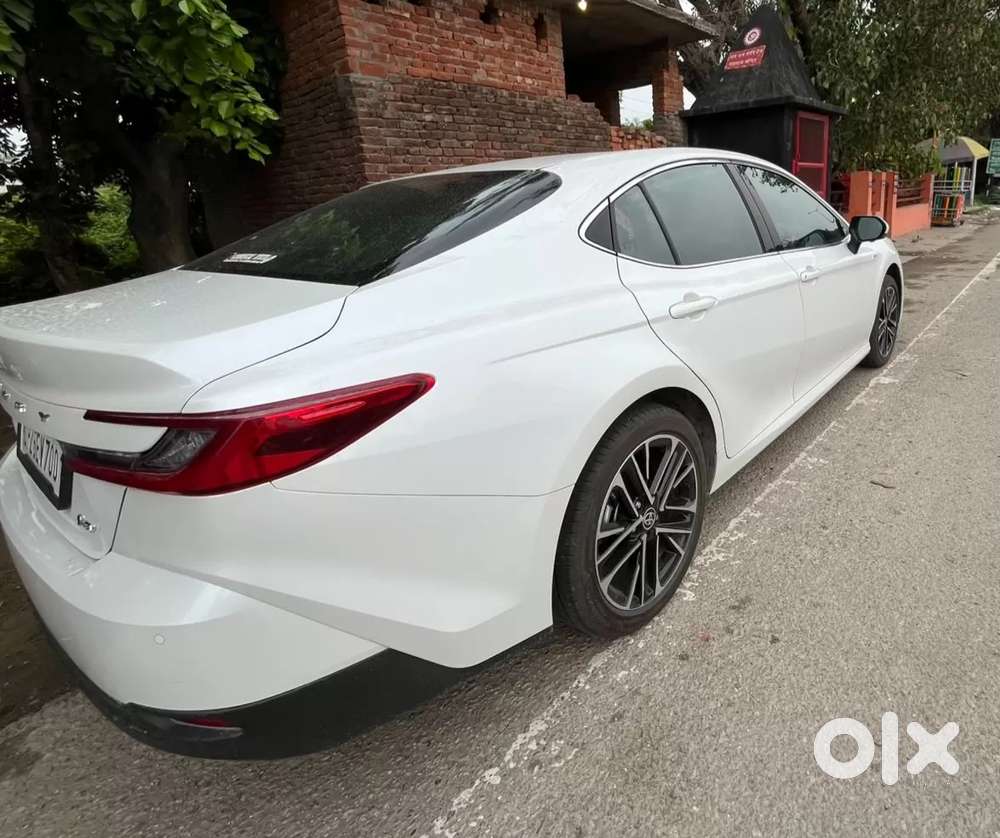 Toyota Camry, 2026, Petrol