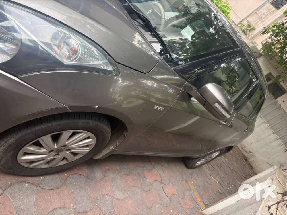 Maruti Suzuki Dzire 1.2 Zxi Plus, 2017, Petrol