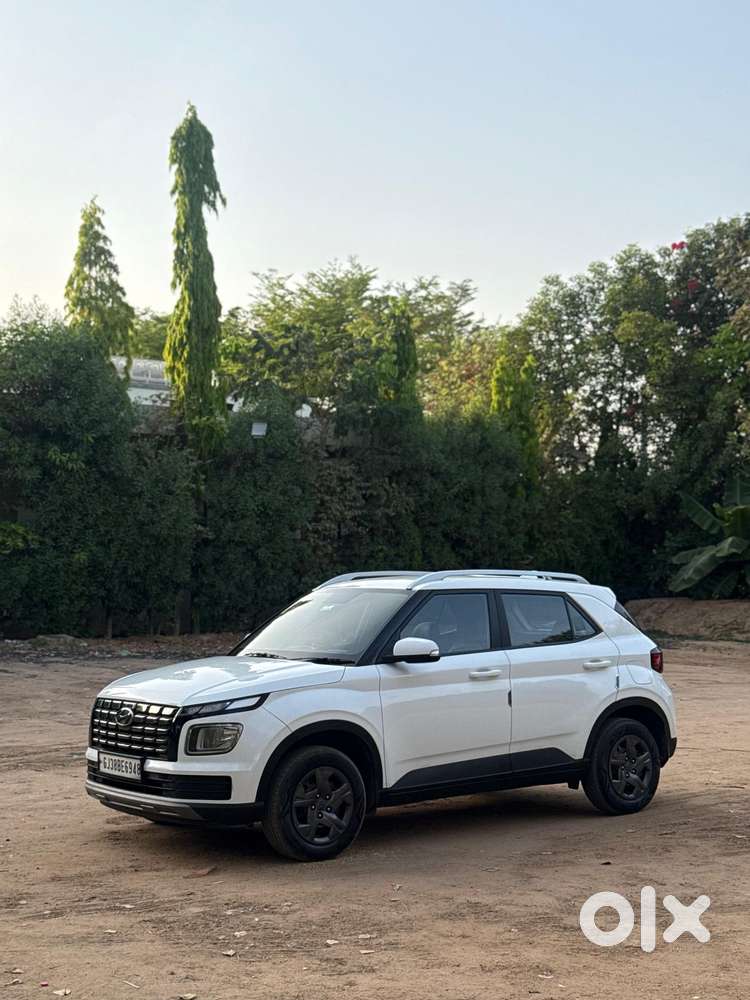 Hyundai Venue 1.5 S (o) Crdi, 2023, Diesel