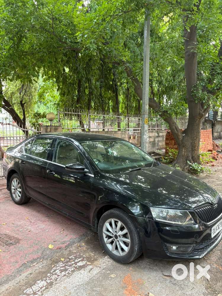 Skoda Octavia 2015 Petrol Well Maintained Superb Pick Up Black Beauty