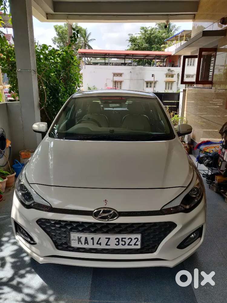 Hyundai I20 Asta Top End, Very Well Maintained Only 58k Km Driven