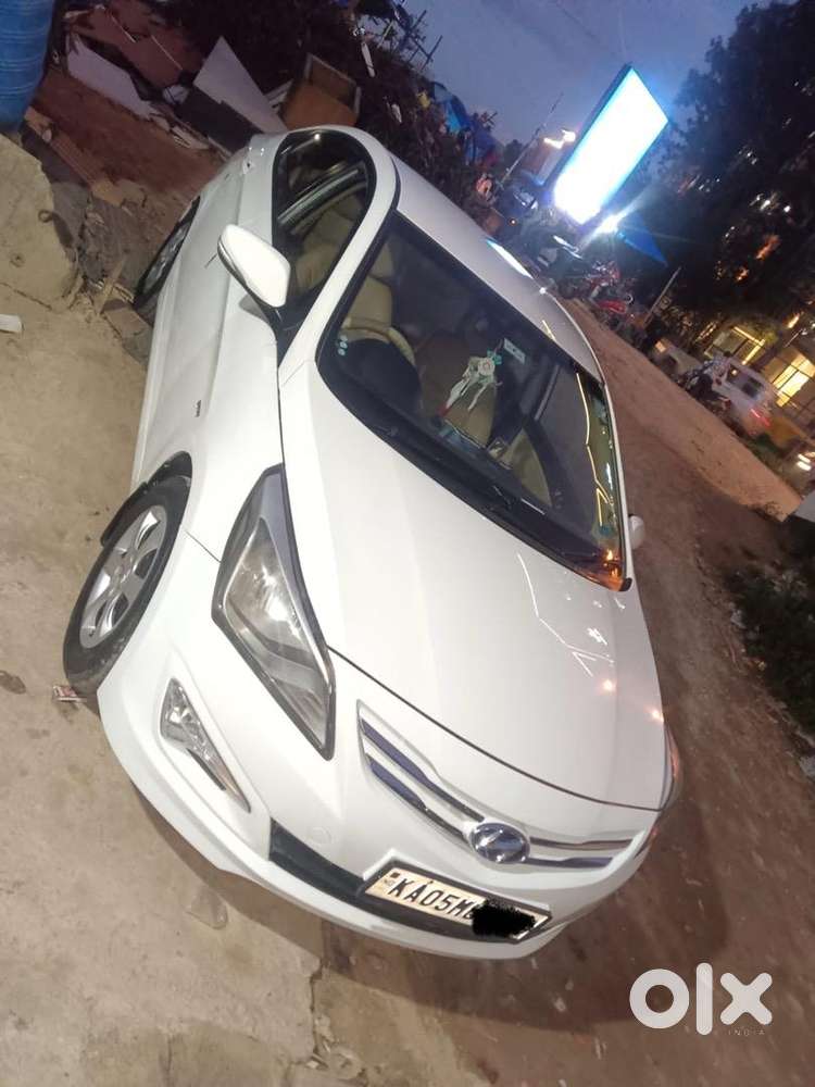 Hyundai Fluidic Verna 2016 Petrol Well Maintained
