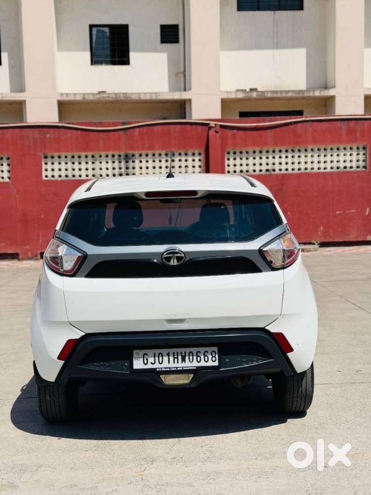 Tata Nexon 1.5 Revotorq Xm (s), 2018, Diesel