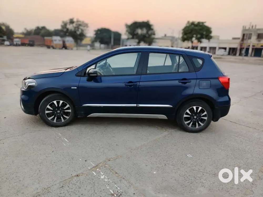 Maruti Suzuki S-cross Shvs Alpha 2018