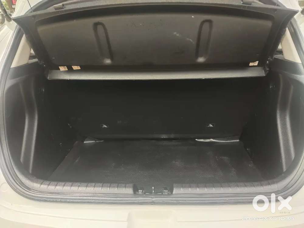 Hyundai New I20 Ivt 2022 Petrol 18327 Km Driven For Sale