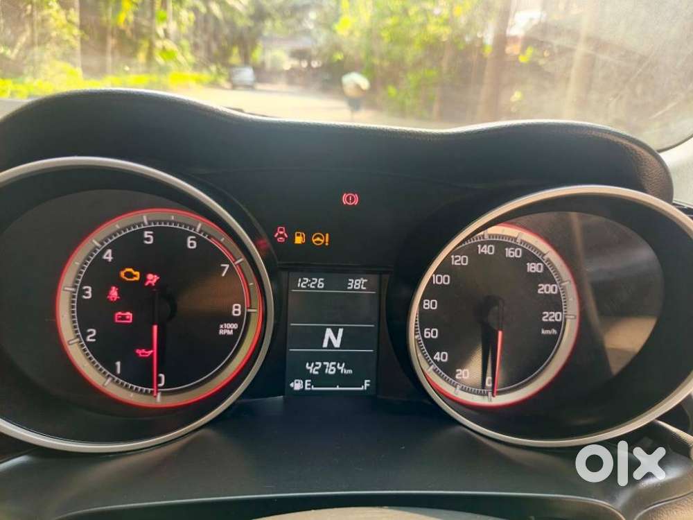 Maruti Suzuki Swift Amt Vxi, 2018, Petrol