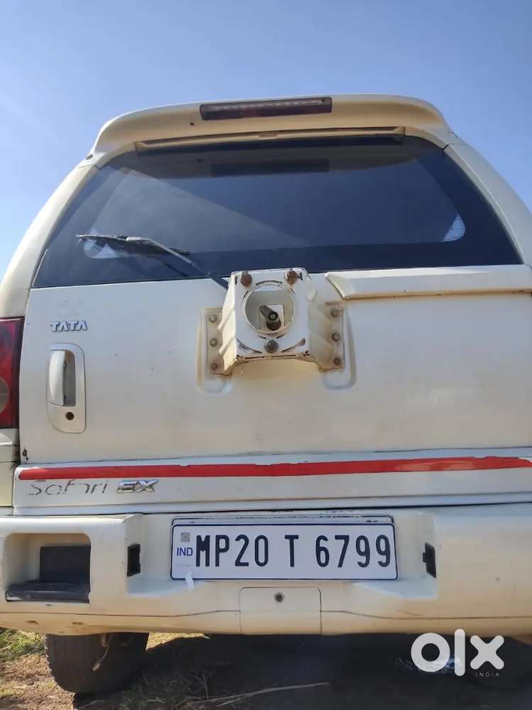 Tata Safari 2.2 Dicor 2011