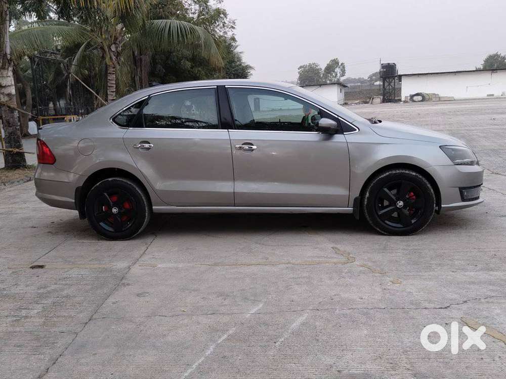 Skoda Rapid 2013-2016 1.5 Tdi At Elegance Black Package, 2015, Diese..