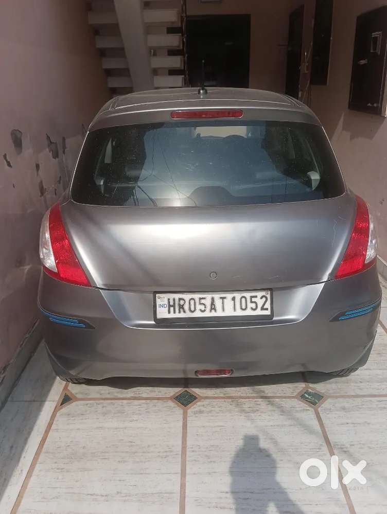Maruti Suzuki Swift 2016 Petrol 82700 Km Driven 1st Owner