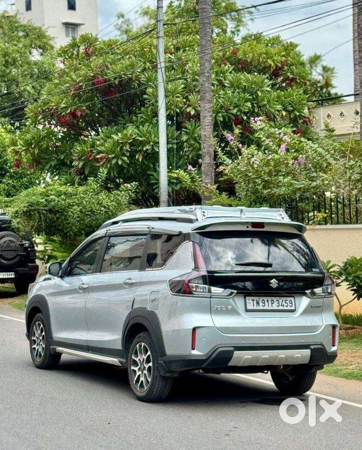 Maruti Suzuki XL6 1.5 Alpha AT, 2023, Petrol