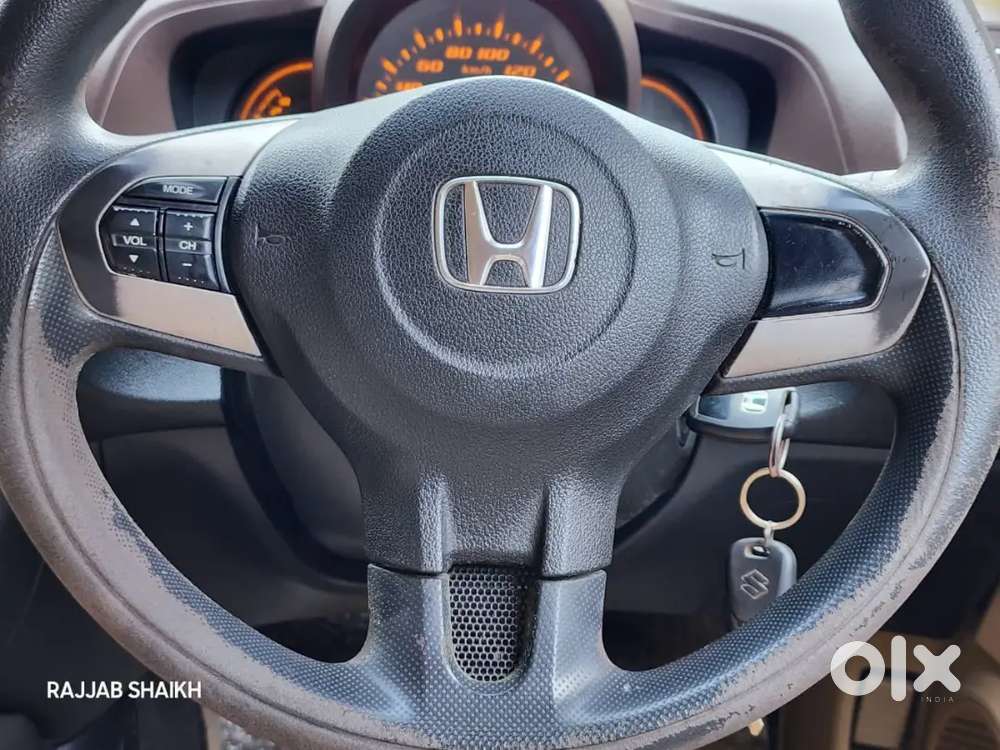 Honda Amaze Smt I-vtec 2013 Pet + Cng At Mulund West Mumbai