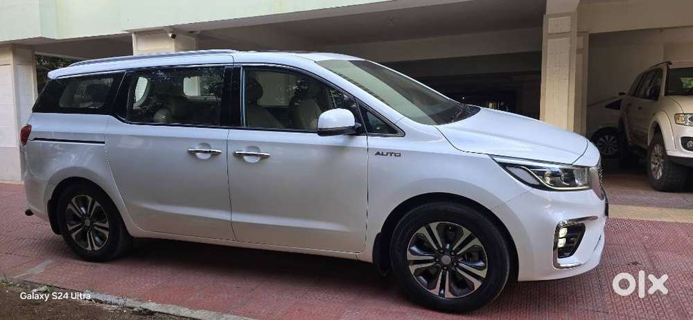 Kia Carnival Prestige 9 Str, 2020, Diesel