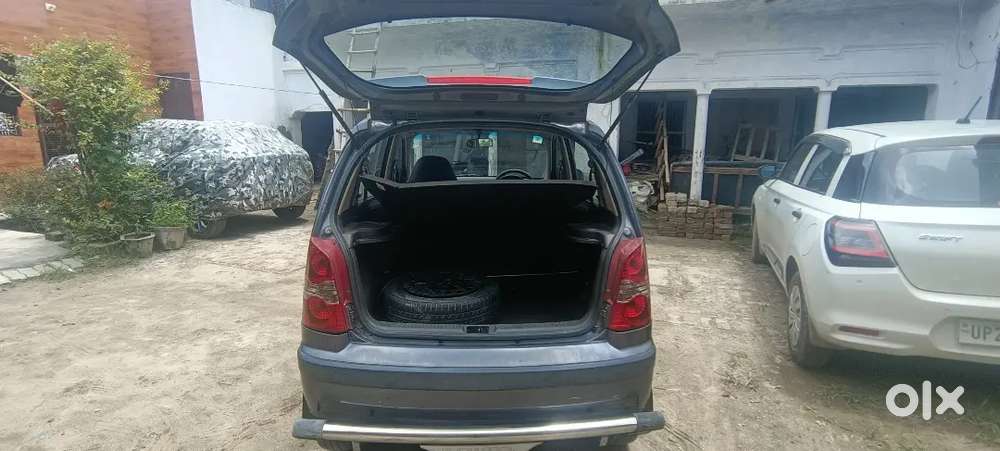 Hyundai Santro Xing Gl Plus 2011 Urgent Sell