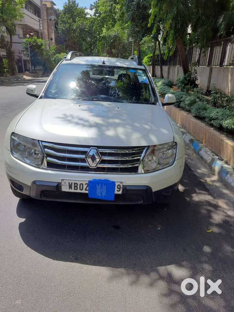 Owner Driven Duster Petrol 2013 Tax Upto 2028 In Good Condition