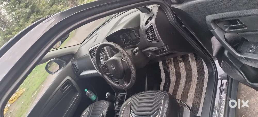 Vitara Brezza 1.5 Vxi 2021