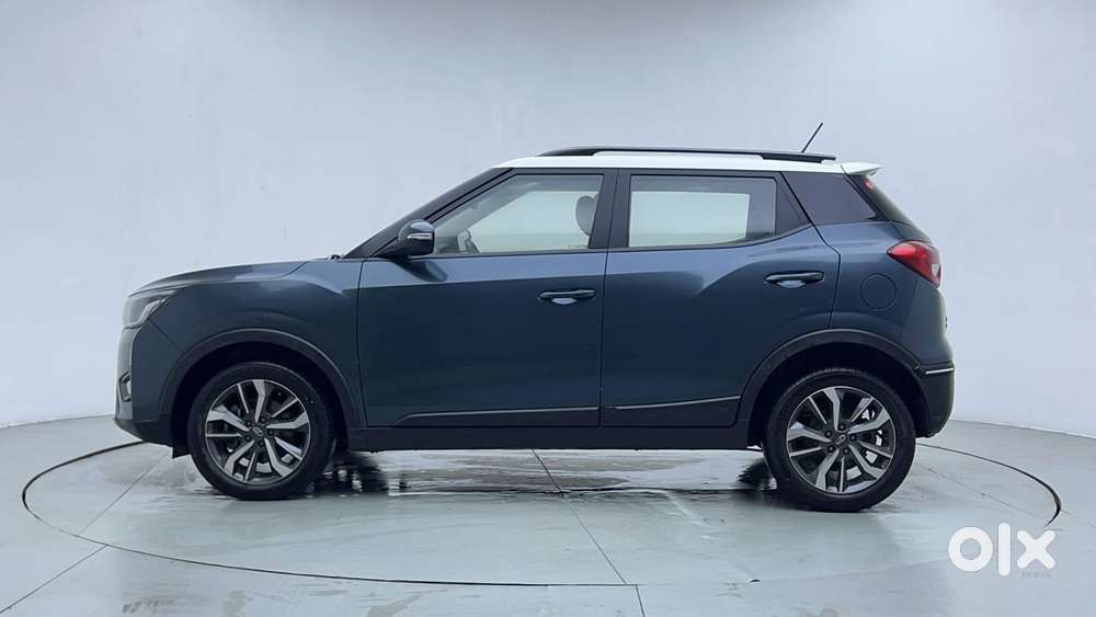 Mahindra Xuv300 W8 Option Dual Tone Diesel, 2021, Diesel
