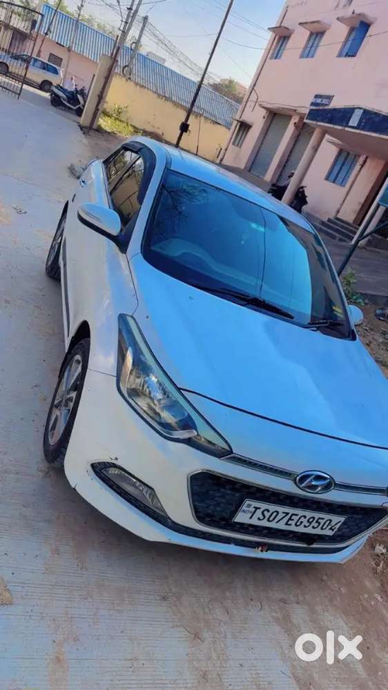 Hyundai Elite I20 2015 Petrol 97000 Km Driven