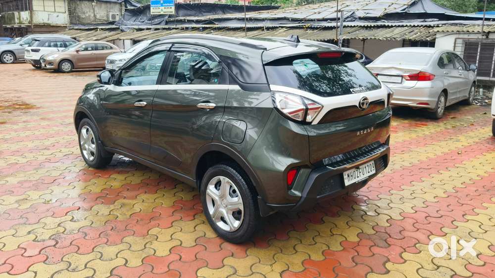 Tata Nexon 1.2 Revotron Xma Amt (s), 2022, Petrol