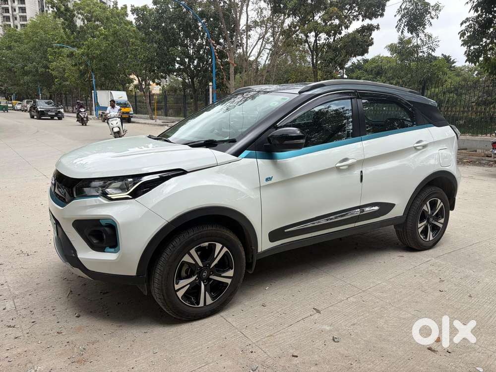 Tata Nexon Ev Max 3.3 Kw Xz Plus Lux, 2023, Electric