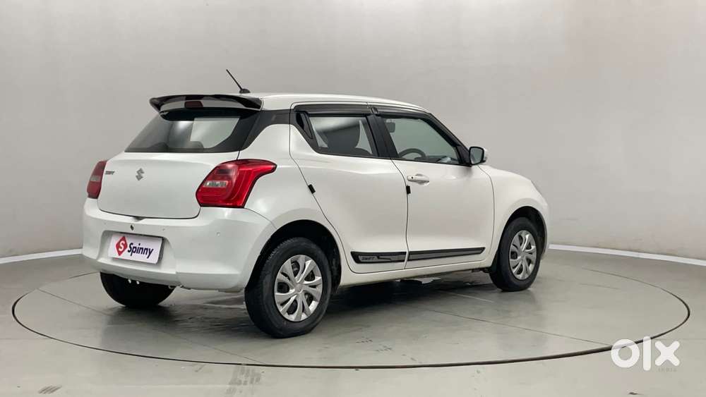 Maruti Suzuki Swift Amt Vvt Vxi, 2022, Petrol