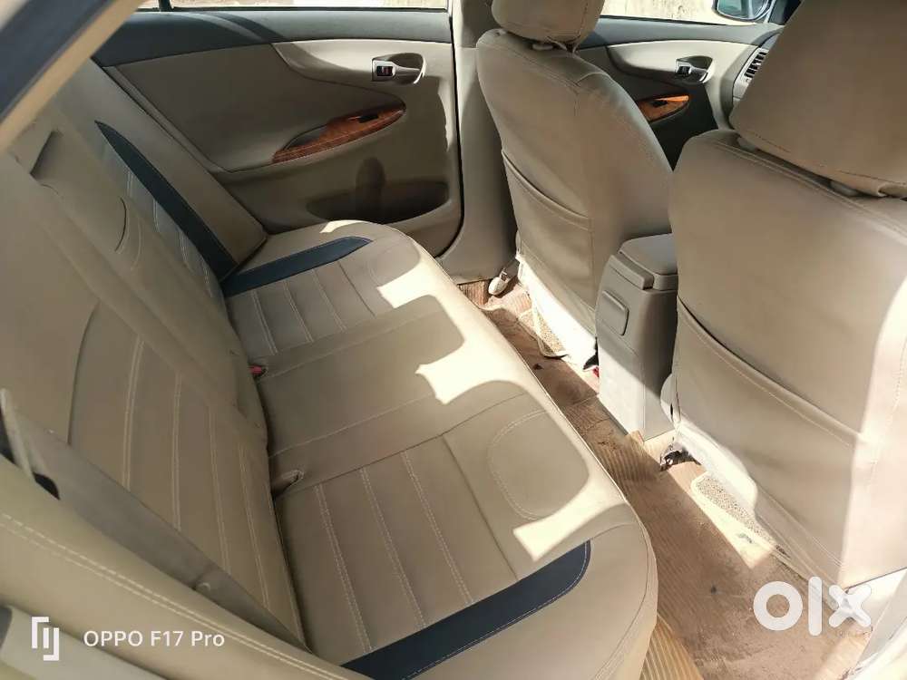 Toyota Corolla Altis 2010 Petrol