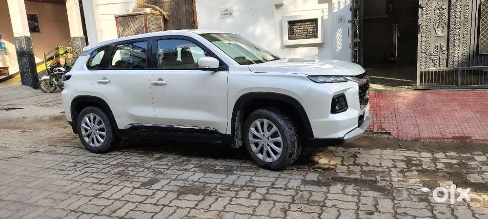 Maruti Suzuki Grand Vitara 2023 Cng & Hybrids 150000 Km Driven