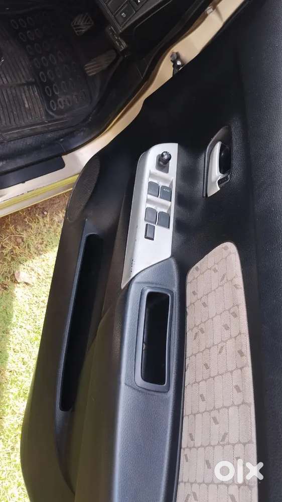 Maruti Suzuki Wagon R 1.0 2013 Petrol Vxi E Beige Colour