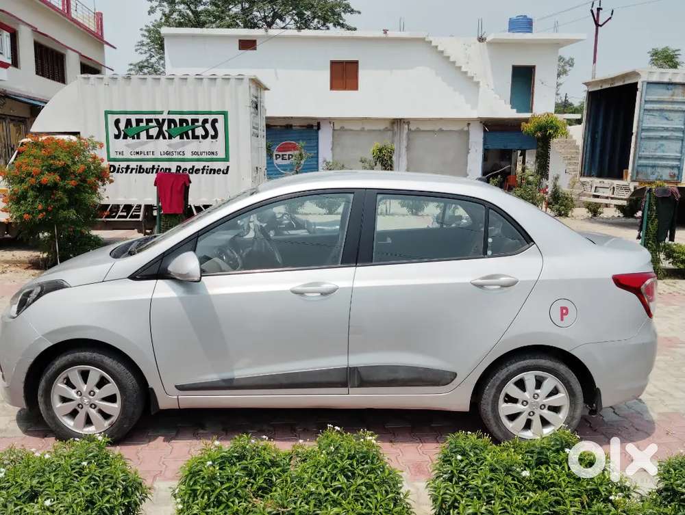 Hyundai Xcent 2015 Petrol 64500 Km Driven