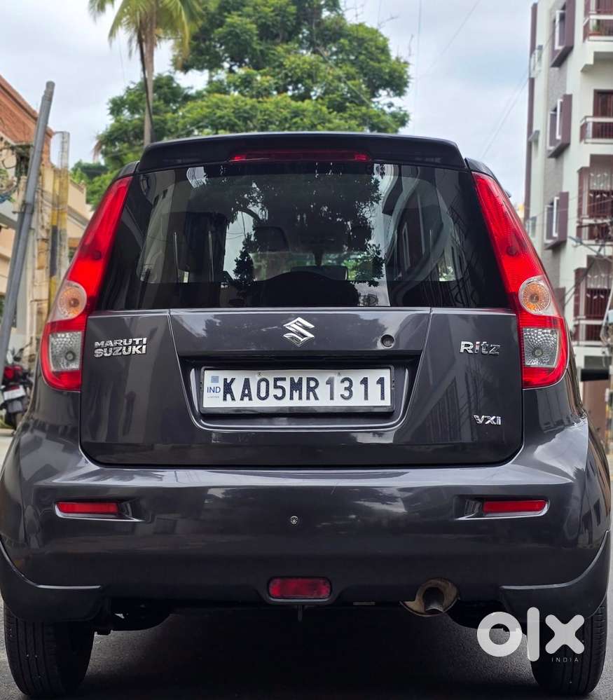 Maruti Suzuki Ritz Vxi Abs, 2015, Petrol