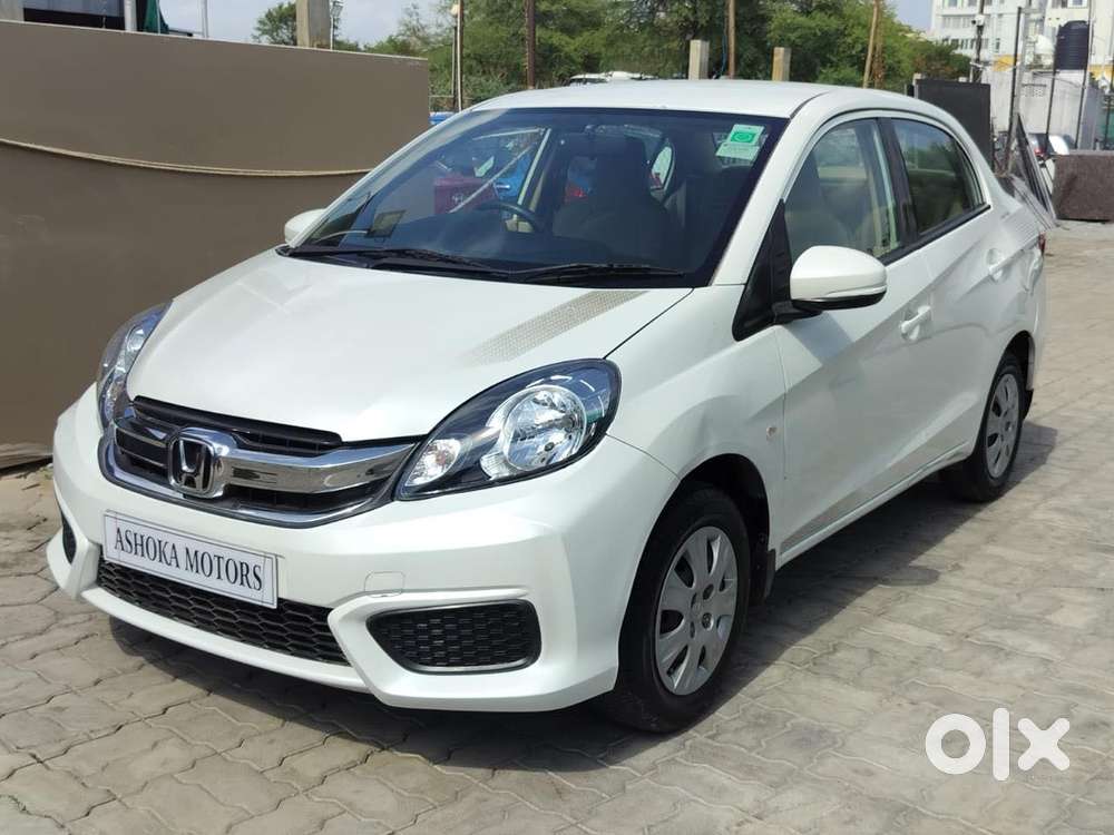 Honda Amaze I-vtec Privilege Edition, 2017, Petrol