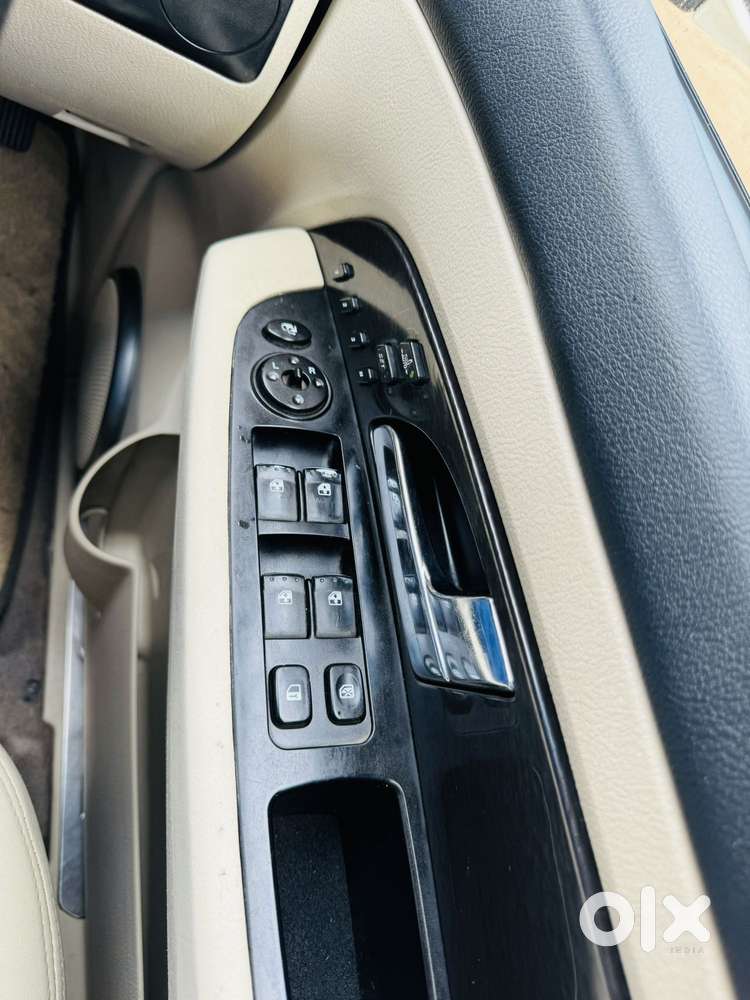 Mahindra Rexton, 2013, Diesel