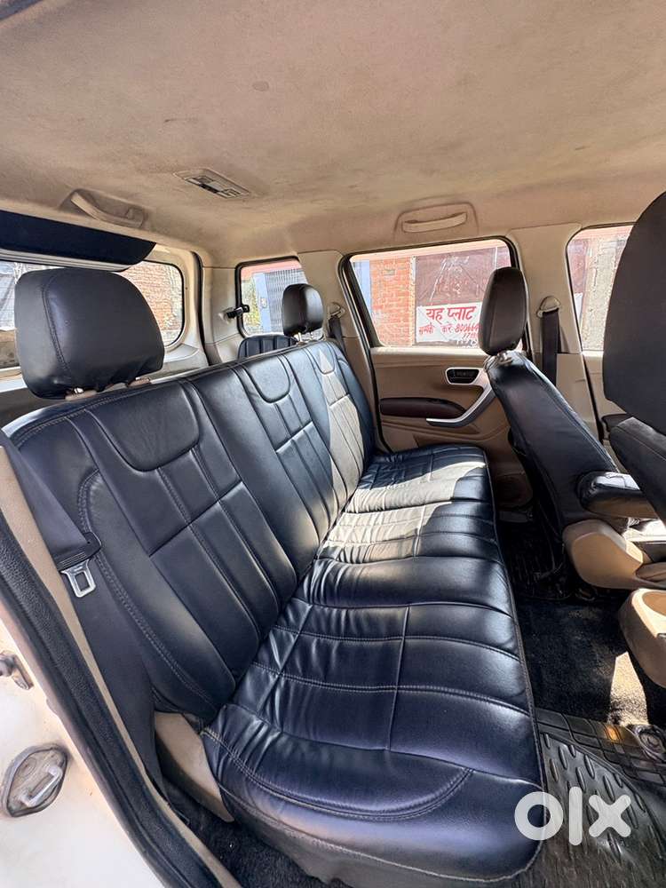 Mahindra Tuv 300 2016 Diesel Well Maintained