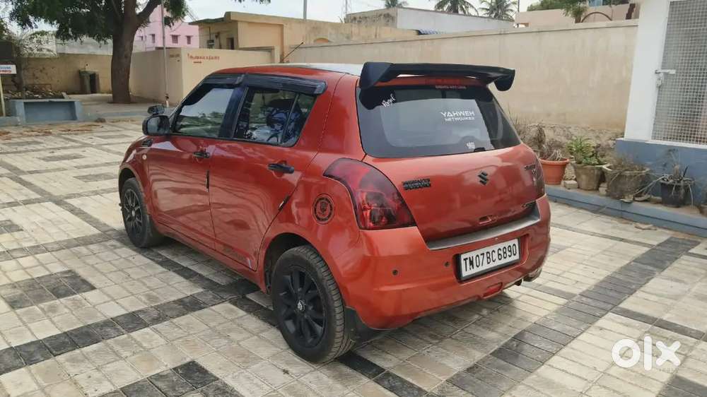 Maruti Suzuki Swift Petrol 2009