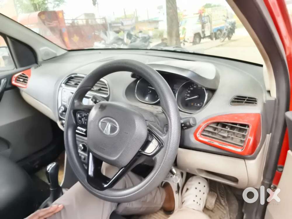Tata Tiago Xz, 2018, Petrol