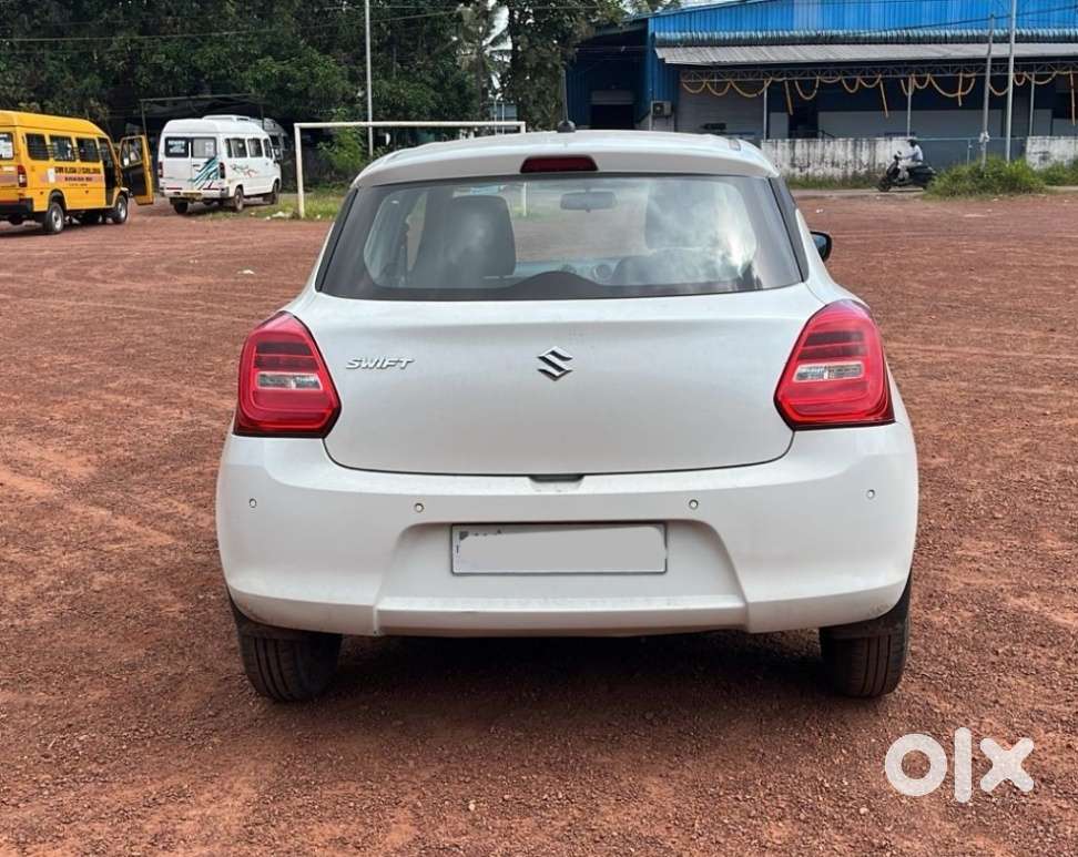 Maruti Suzuki Swift, 2023, Petrol