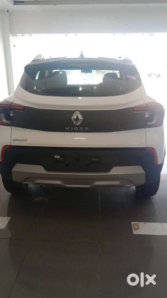 Renault Kiger 2025 Petrol Well Maintained