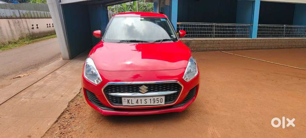 Maruti Suzuki Swift Vxi + Manual, 2021, Petrol