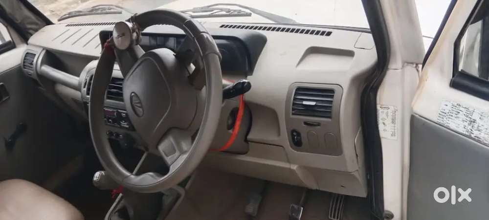 Mahindra Bolero 2013 Diesel 100000 Km Driven