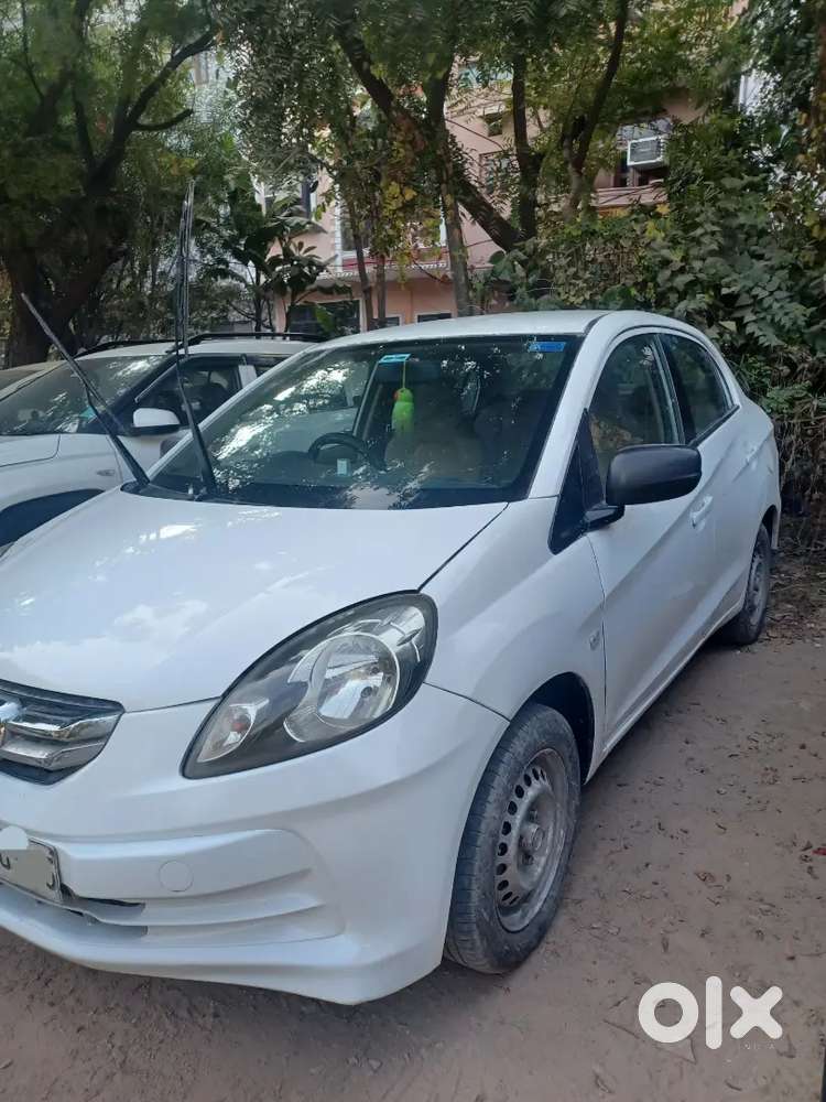 Honda Amaze 2014 Petrol 76700 Km Driven