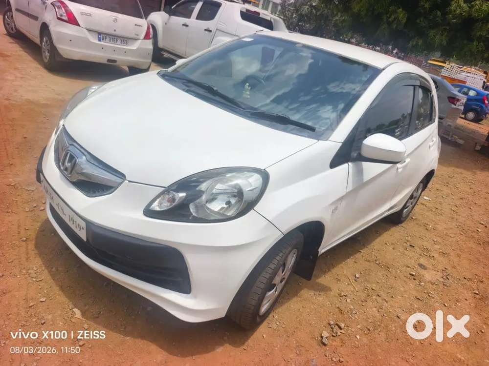 Honda Brio Petrol Manual 2nd 2014