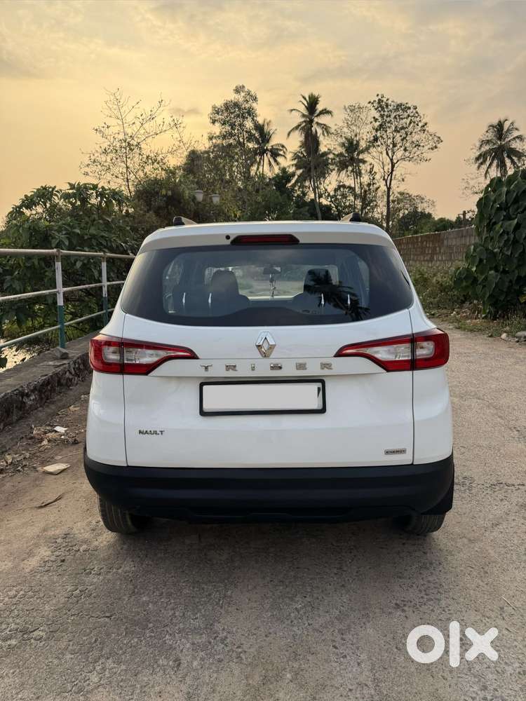 Renault Triber Rxl, 2021, Petrol