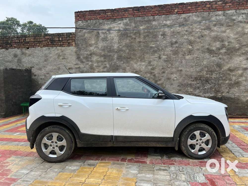 Mahindra Xuv 3xo 2024 Petrol