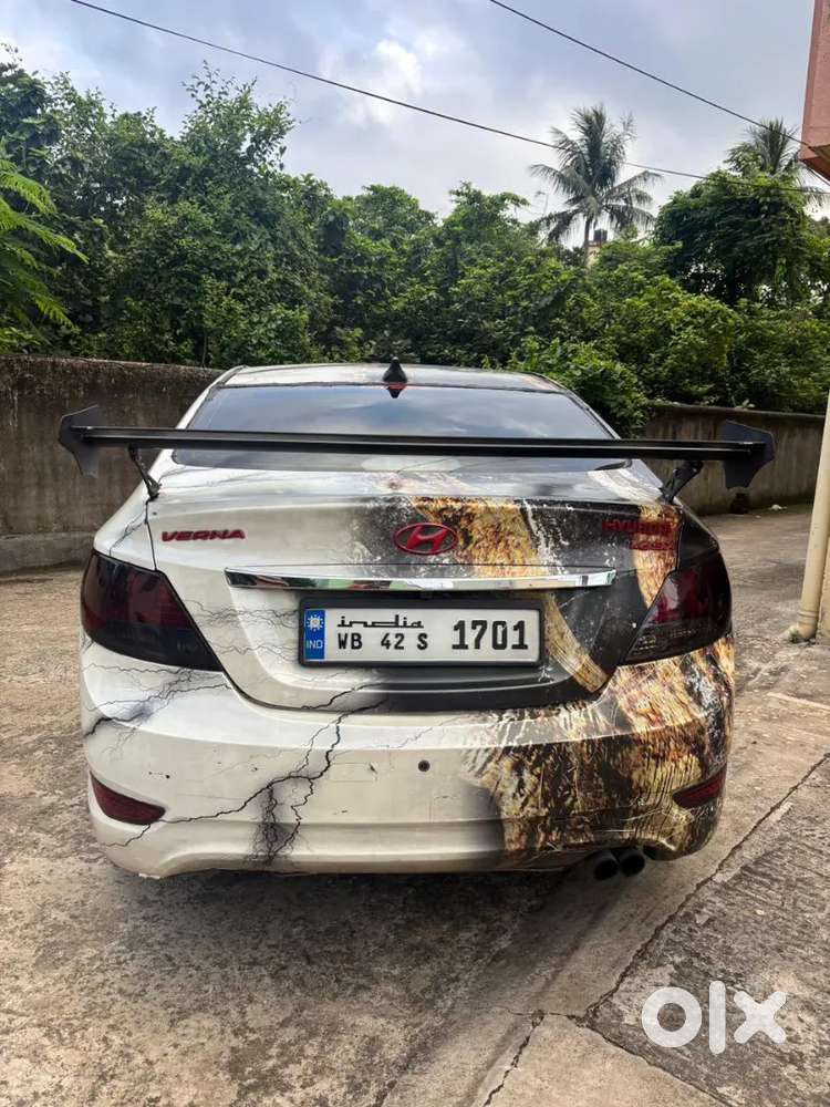 Hyundai Verna 2011 Diesel 40000 Km Driven Fully Customised