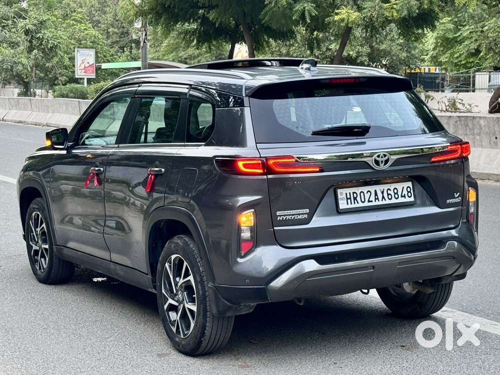 Toyota Urban Cruiser Hyryder 1.5 V Hybrid, 2023, Petrol